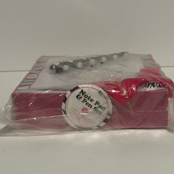 Notepad Pen and Pad Set - Picture 3 of 3